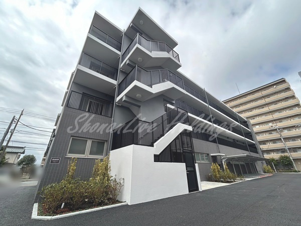 藤沢市湘南台２丁目の賃貸マンションの外観