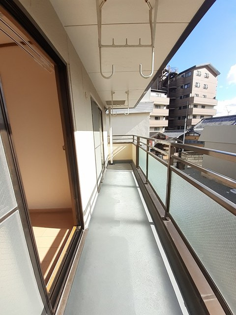 プレイスタウンのバルコニー