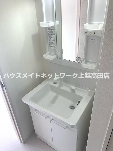 クオリティ加賀の洗面所|洗髪洗面化粧台