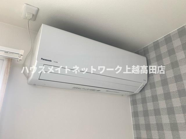 クオリティ加賀の設備|エアコン（洋室）