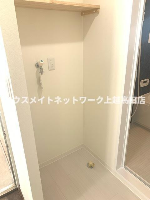 クオリティ加賀のその他|洗濯機置場