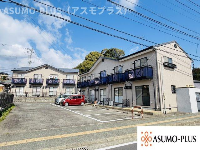 タウンハウス高雄のエントランス|別号数タイプ