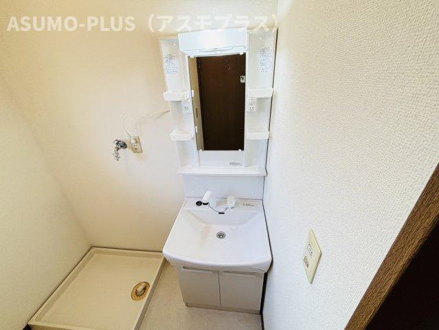 タウンハウス高雄の洗面所|別号数タイプ