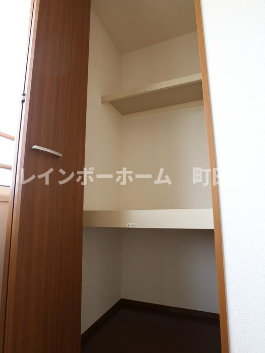 ウェルデンス東林間※初期費用分割あと払いサービス利用可能物件の収納