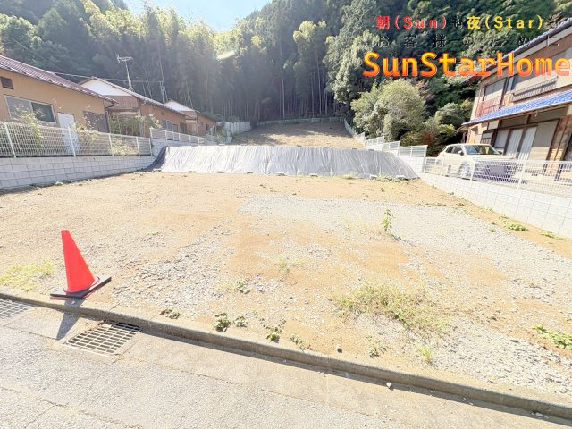 【サンスターホーム】青梅市柚木町1丁目　300坪売地の外観