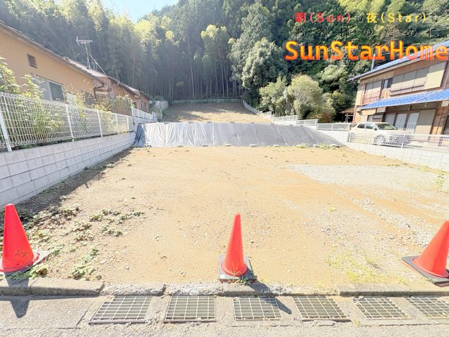 【サンスターホーム】青梅市柚木町1丁目　300坪売地の外観