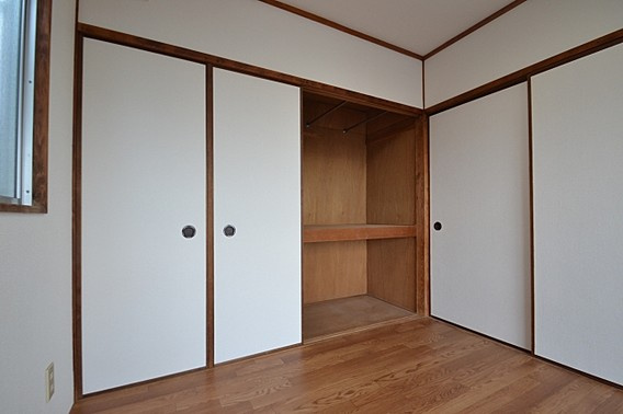 フレンドマンションの収納