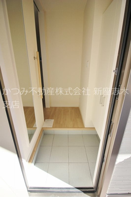 【玄関】 | ヘリオス志木本町（シャーメゾン）