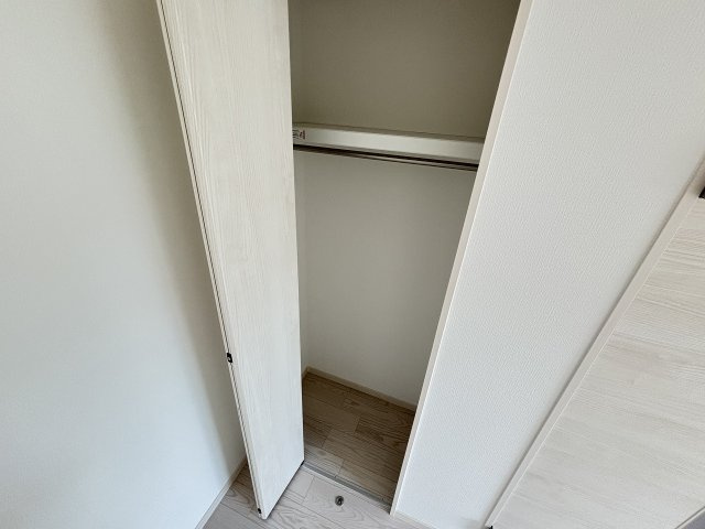 ヴェルメゾン三津屋中の収納