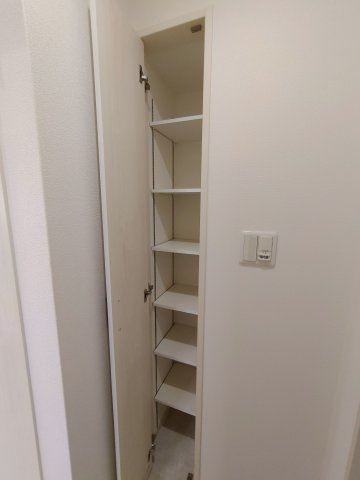 クリエオーレ庄屋Ⅰの収納