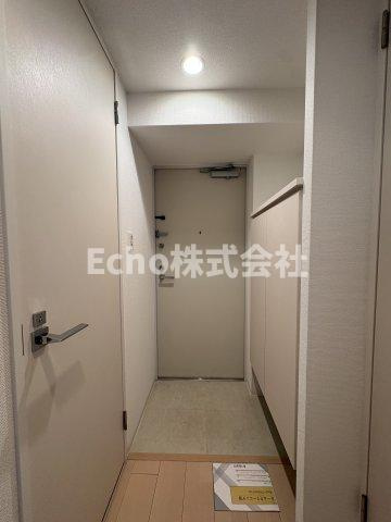 SERENiTE本町エコートの玄関