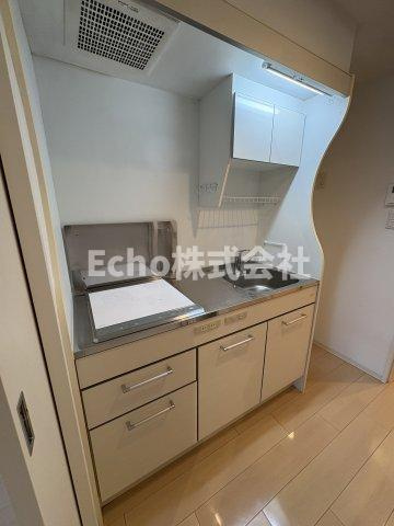 SERENiTE本町エコートのキッチン