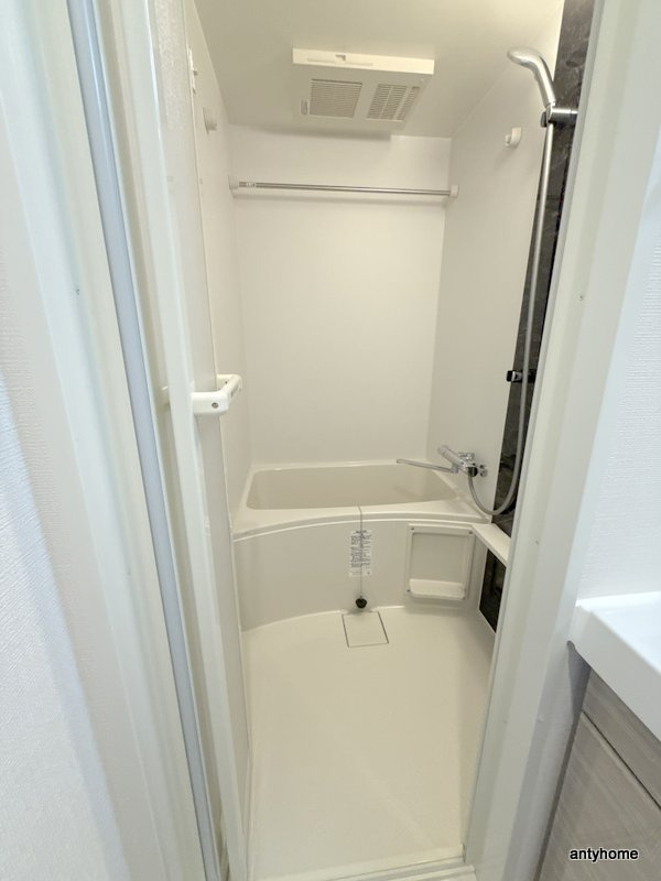 エスリード大阪セレスティア　仲介手数料無料の浴室