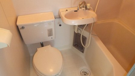 isメゾン西船橋のトイレ|掃除が楽々