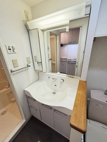 Ｕ－ＨＯＵＳＥ南柏の洗面所|別のお部屋の写真となります。