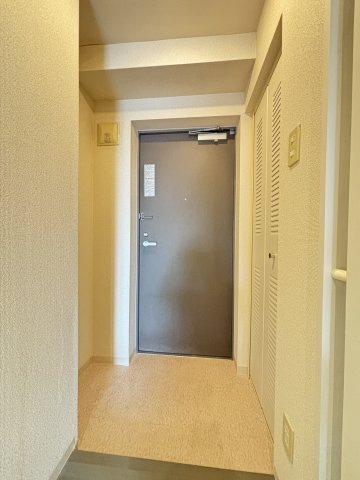Ｕ－ＨＯＵＳＥ南柏の玄関|別のお部屋のお写真です。