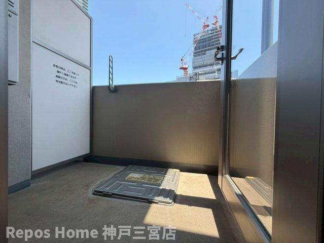 エステムコート三宮駅前ラ・ドゥーのバルコニー