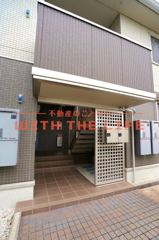 ウィン・レーベンⅡ【10，000円キャッシュバック対象物件】のエントランス|建物の内部です