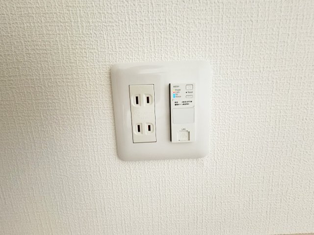 ヴェルメゾン三津屋中の設備