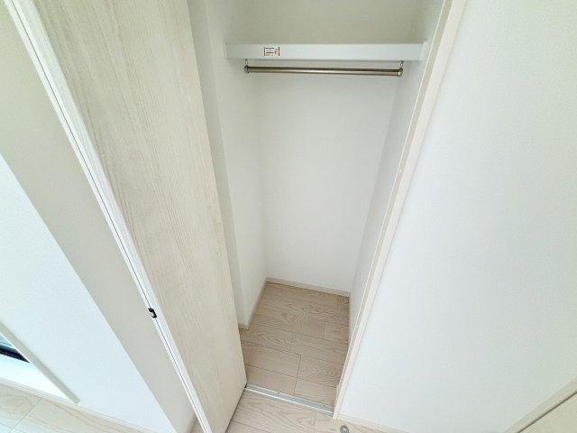 ヴェルメゾン三津屋中の収納