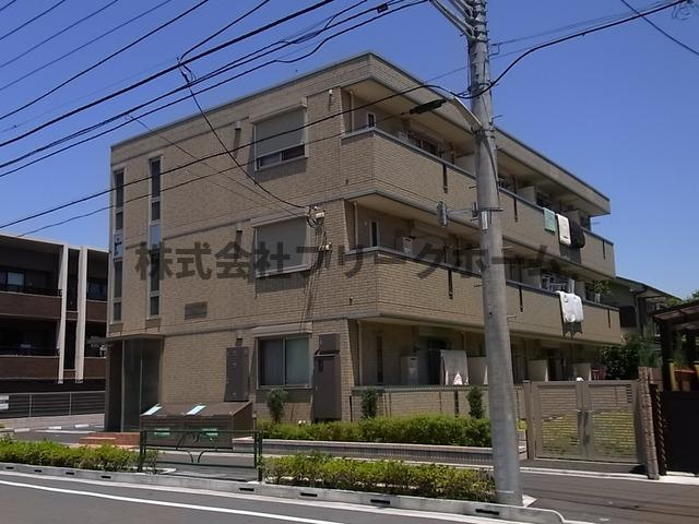 武蔵野市境南町２丁目のアパートの外観