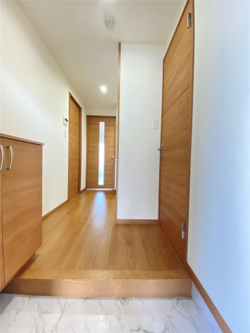 熊本市中央区新町２丁目の賃貸マンションの玄関