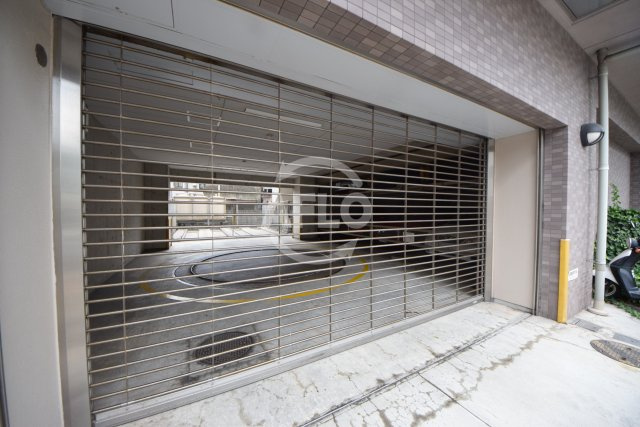 ADORERの駐車場|ADORER　駐車場