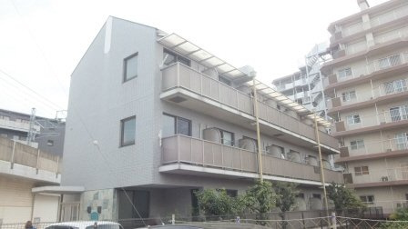 二子町ハイツの外観|日当たり良好です。