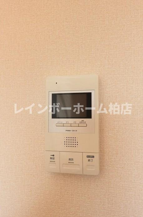 仲介手数料（賃料の1.10ヵ月）の50％OFF対象物件！のセキュリティ|モニタ付インターホンです