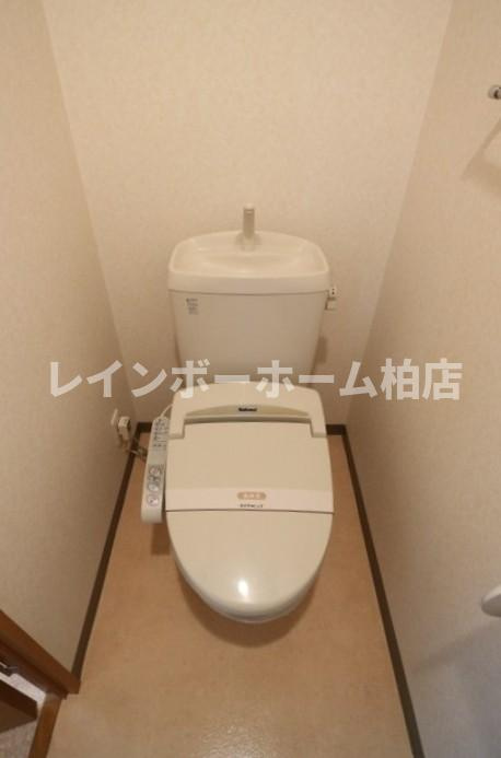 仲介手数料（賃料の1.10ヵ月）の50％OFF対象物件！のトイレ|温水洗浄暖房便座です