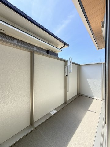 D-ROOM江井島のバルコニー