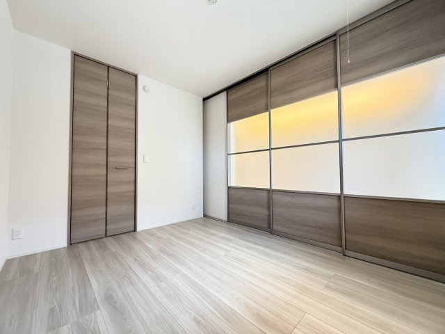 D-ROOM江井島の洋室