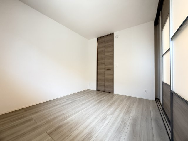 D-ROOM江井島の洋室
