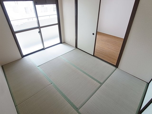 バルミー兵庫Ⅱの設備|明るい和室