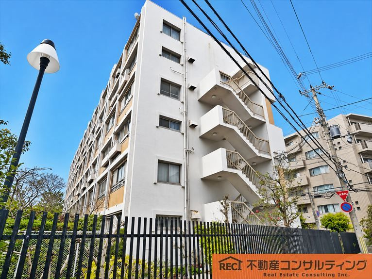 浜芦屋マンションの外観