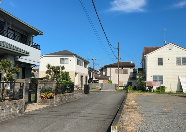 【展望】 | 眺望を気にして物件を探す場合、前面に建物が建っていないか現地で確認しましょう！前面に建物があると景色はもちろん、日当たりや風通しにも影響が出てきます。住んだ時のことを想像しながら現地見学をしましょう。