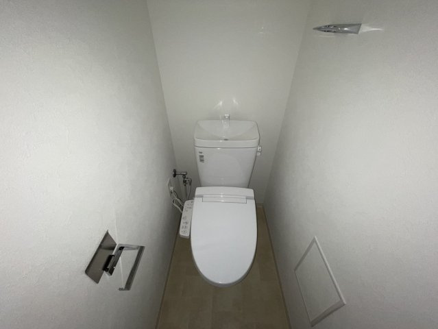 プレサンス神戸セレスティアのトイレ|同物件別部屋写真