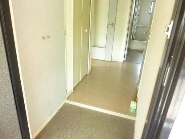 スクエアⅢの玄関|毎日通る玄関はこちらです