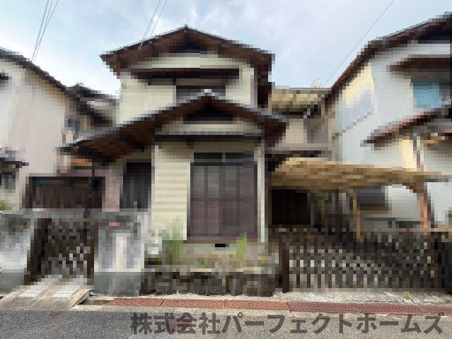 西禁野町1丁目戸建の前面道路含む現地写真|前面道路含む現地写真です