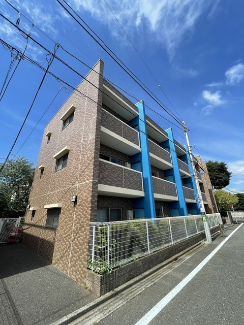Ｓｏｐｈｉａ７７の外観