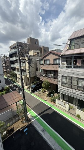コンフォリア・リヴ文京千駄木の展望