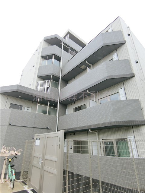 CREST　TAPP羽田の外観