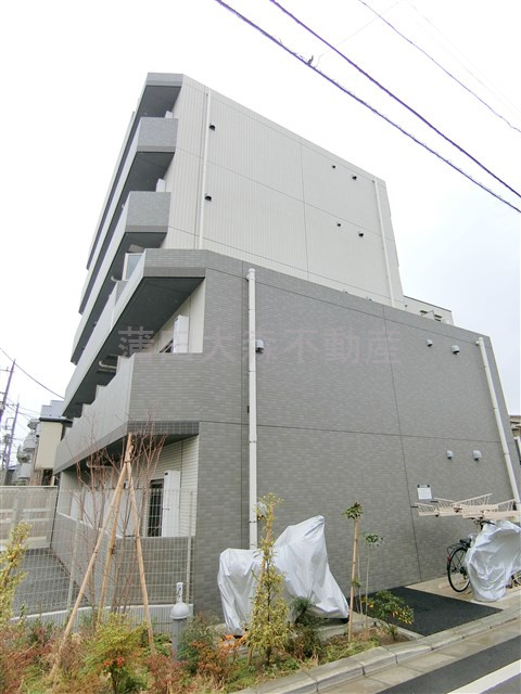 CREST　TAPP羽田の外観
