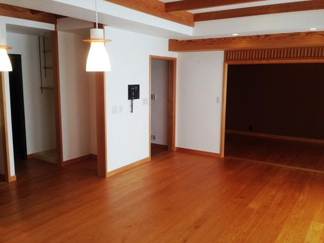 小平市花小金井７丁目の賃貸マンション