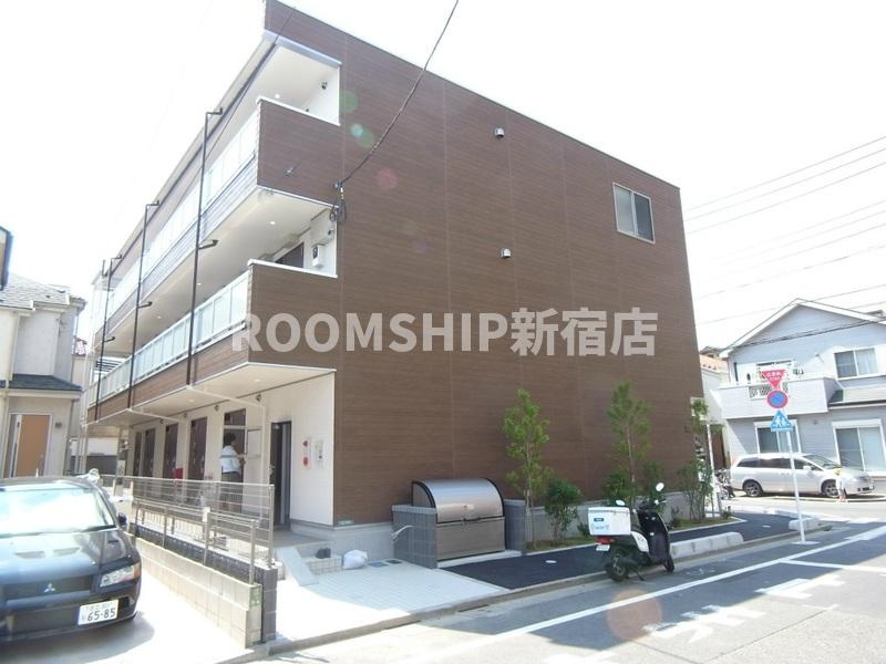 リブリ六町のエントランス