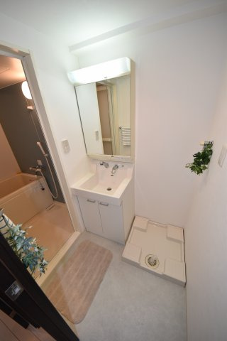 アーデンタワー西本町の洗面所