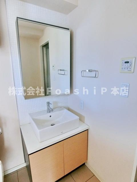 RODIA立川の洗面所