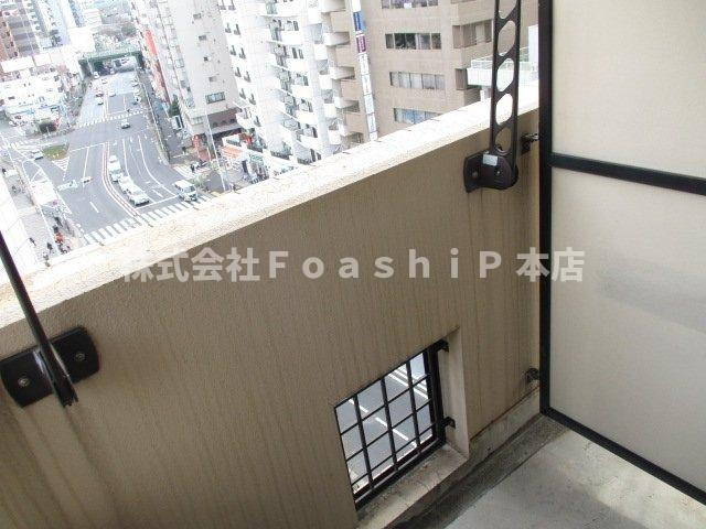 スカイコート新宿曙橋のバルコニー