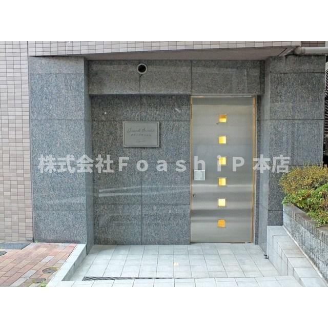 グラン ブロッシェのエントランス