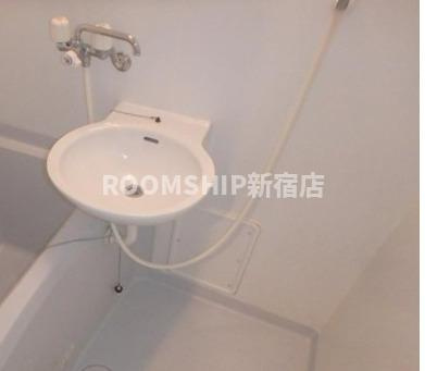 プレールオギクボニバンカンの洗面所